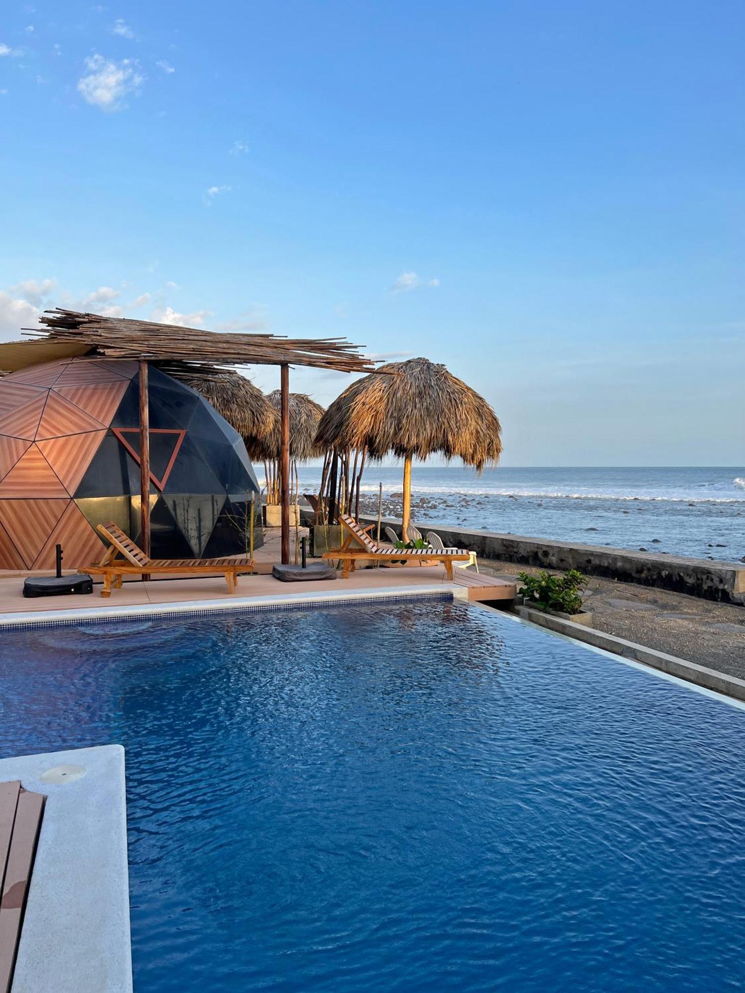 Almare Zonte - Beachfront Glamping Hotel Эль-Сонте Экстерьер фото